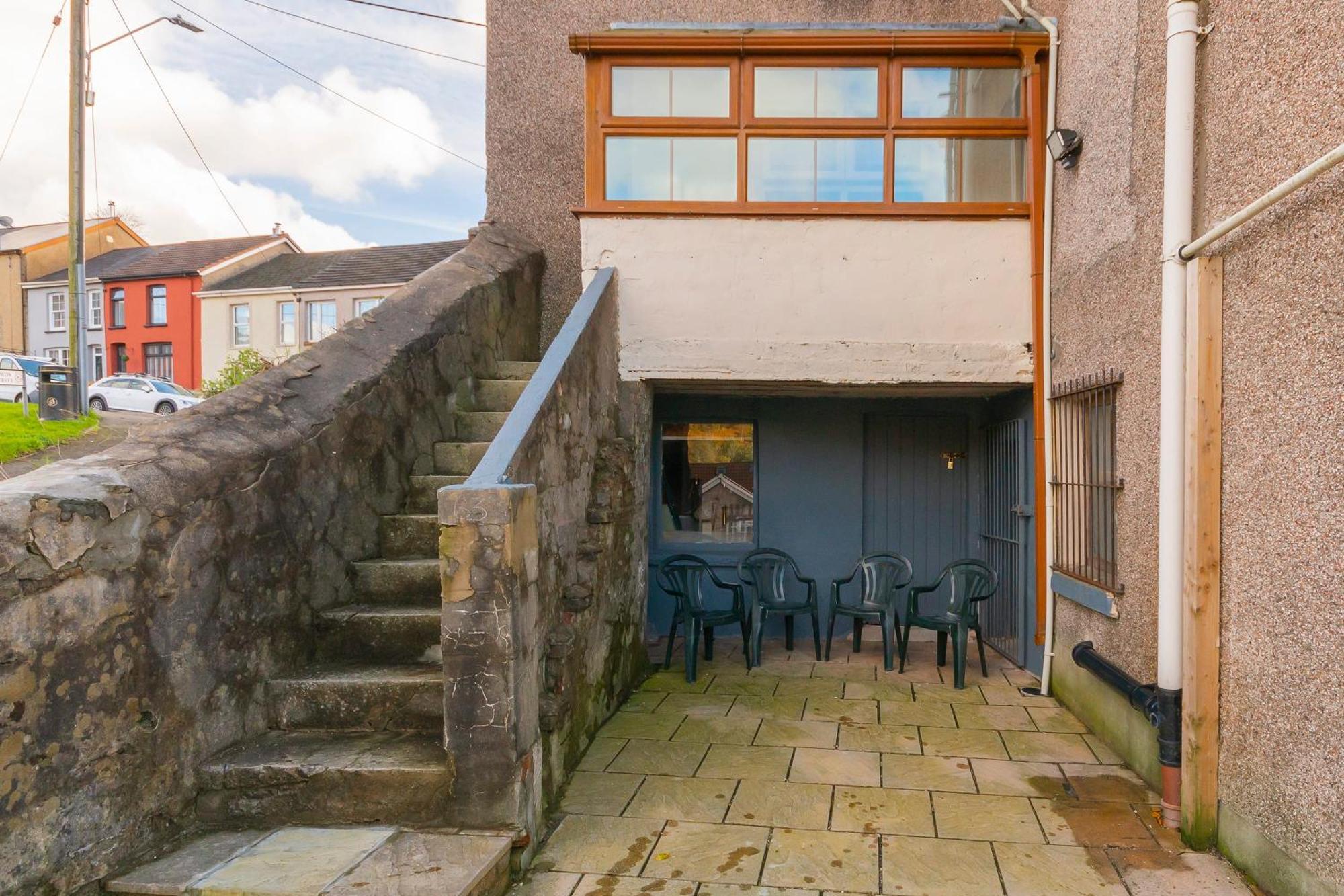 The Space Large House In Afan Forest Bike Park By Staystaycations Port Talbot Ngoại thất bức ảnh